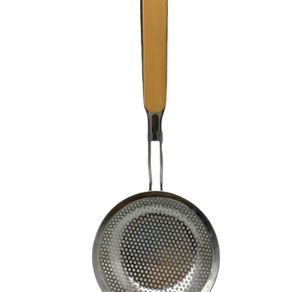 AHŞAP SAPLI  METAL KEVGİR (4767)