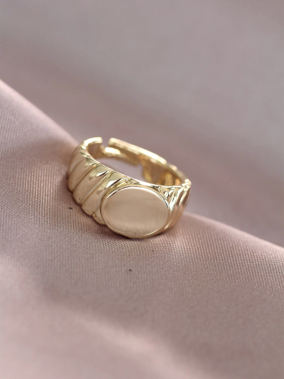 gold-metal-kadin-yuzuk-176438827-sw1080sh1620