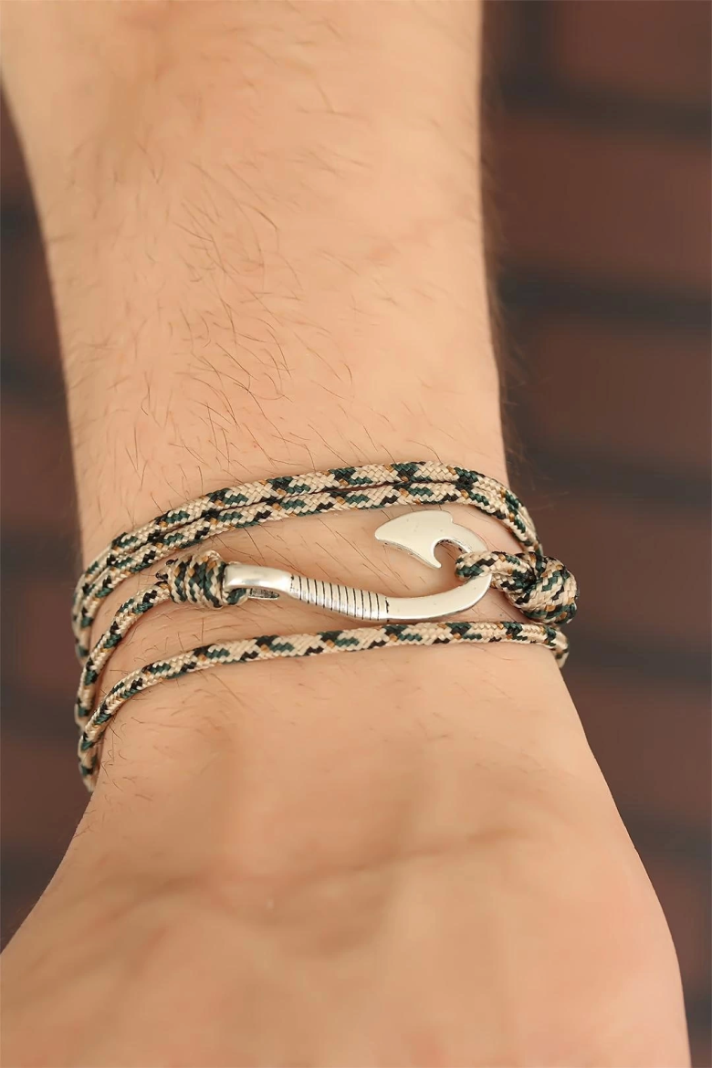 Krem Renk Çizgi Desenli Metal Kancalı Erkek Bileklik - Görsel 2