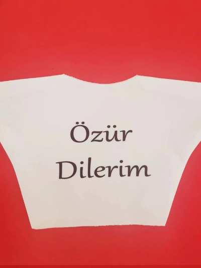 ozur-dilerim-yazili-pelus-oyuncak-tisortu-150391922-sw1000sh1000