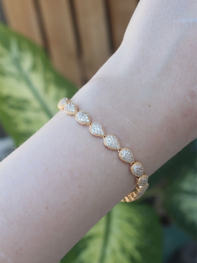 vip-seri-pirinc-zirkon-tasli-gold-renk-damla-model-bileklik-192533467-sw1200sh1800